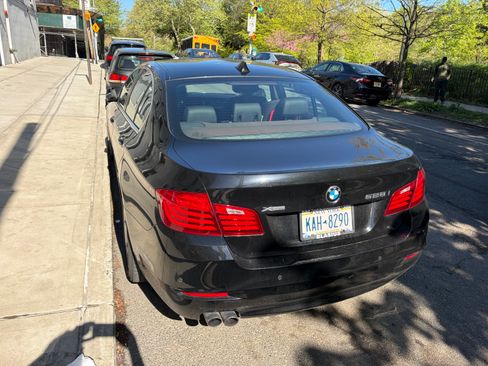 Used 2015 BMW 528i xDrive Sedan AWD/4WD image 5