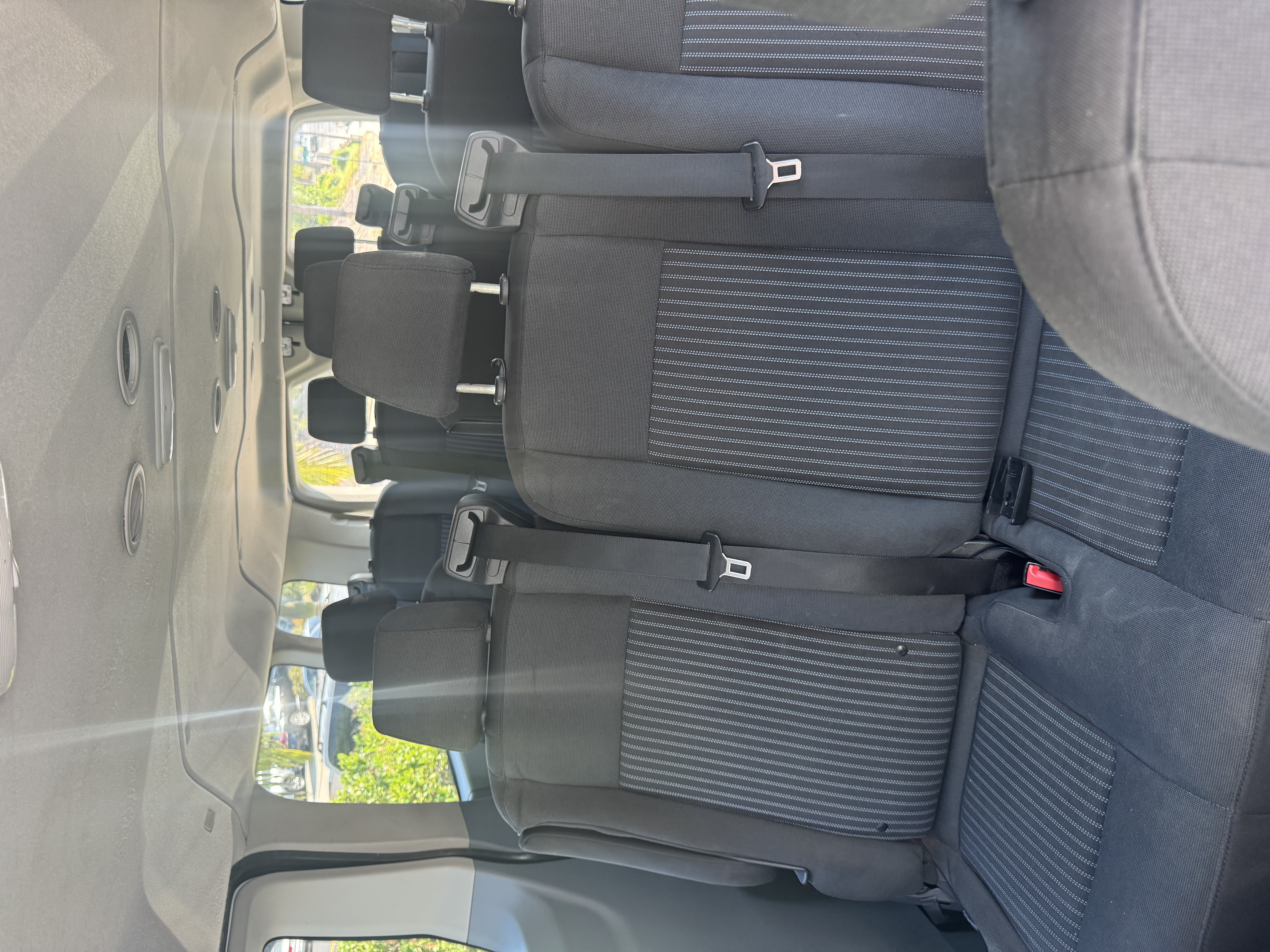 Used 2018 Ford Transit 350 XLT RWD image 4