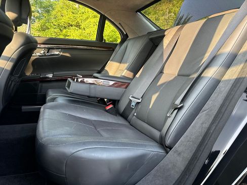 Used 2007 Mercedes-Benz S 600 image 24