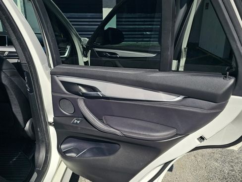 Used 2018 BMW X5 sDrive35i image 15