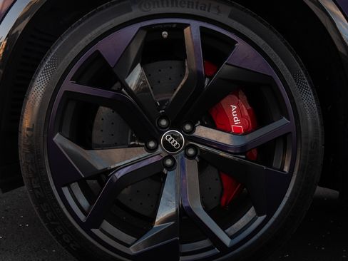 Used 2022 Audi RS Q8 image 6