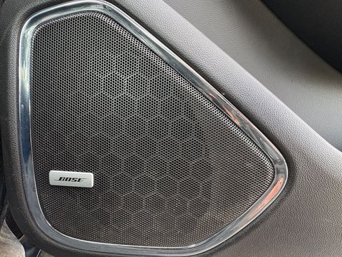 Used 2017 GMC Yukon XL Denali image 23