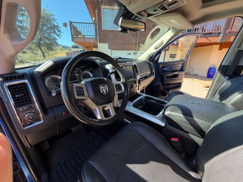 Used 2016 RAM 2500 Laramie w/ Protection Group image 11