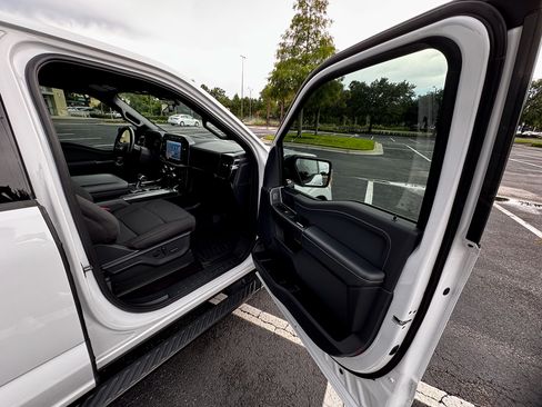 Used 2023 Ford F150 XLT w/ Equipment Group 302A High image 25