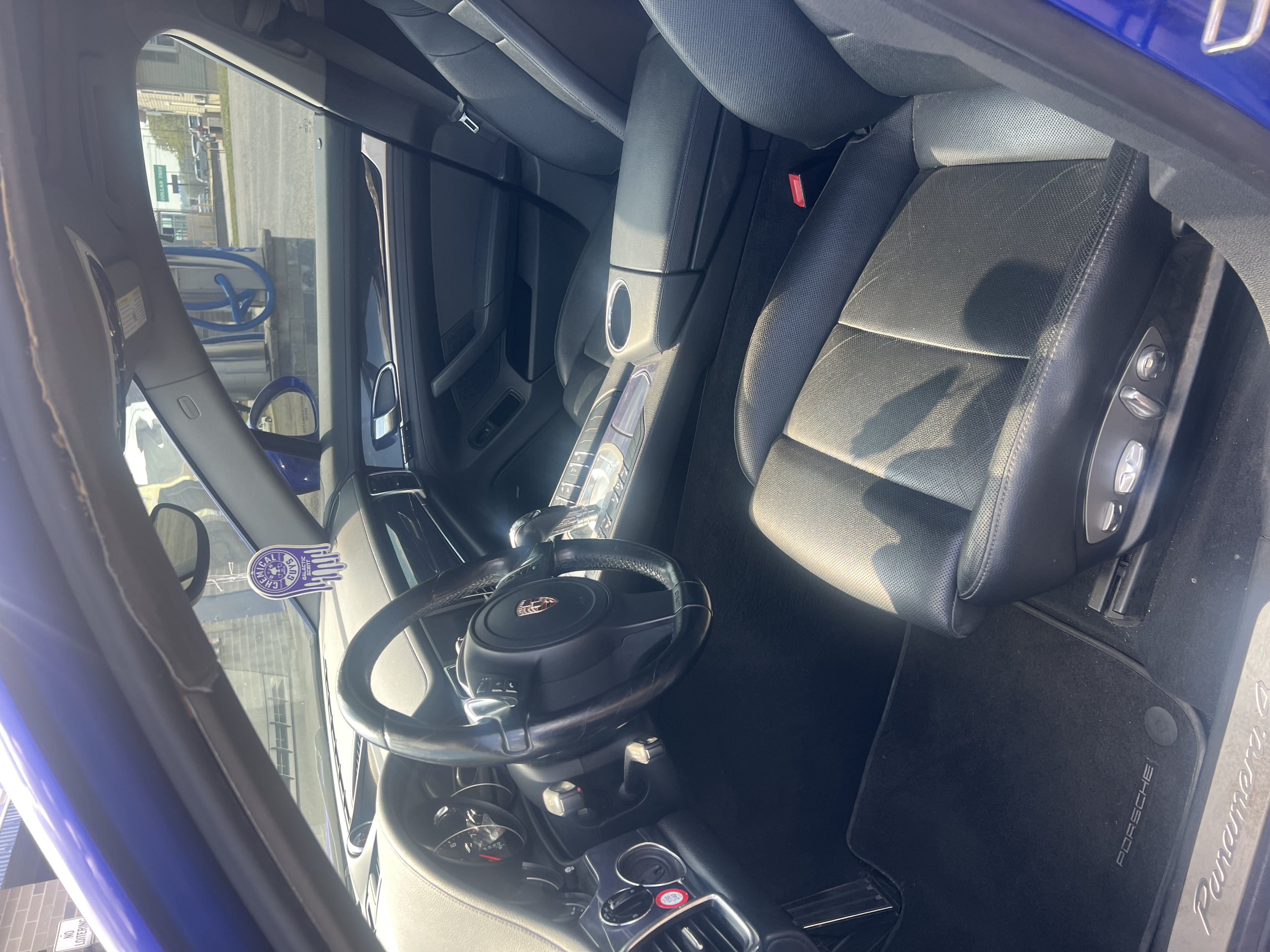Used 2011 Porsche Panamera 4 AWD/4WD image 9