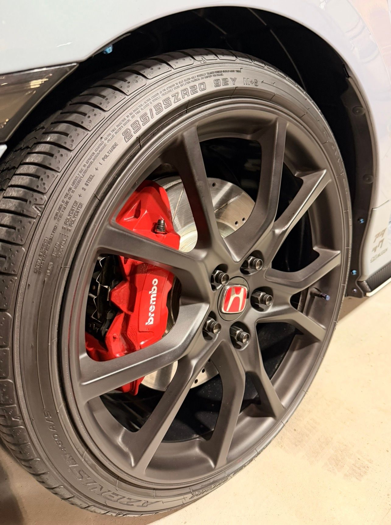 Used 2019 Honda Civic Type R image 9