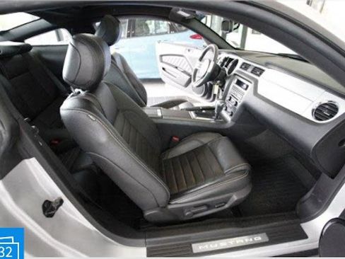 Used 2012 Ford Mustang Premium image 22