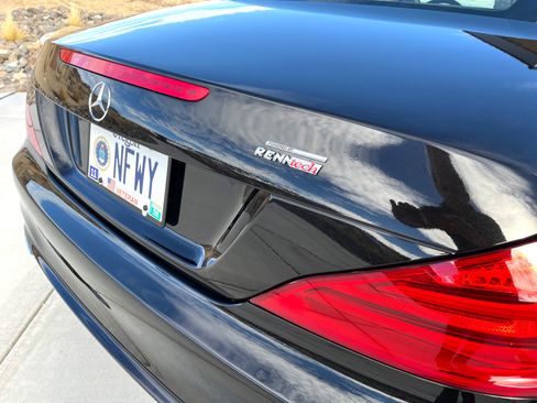 Used 2018 Mercedes-Benz SL 450 image 4