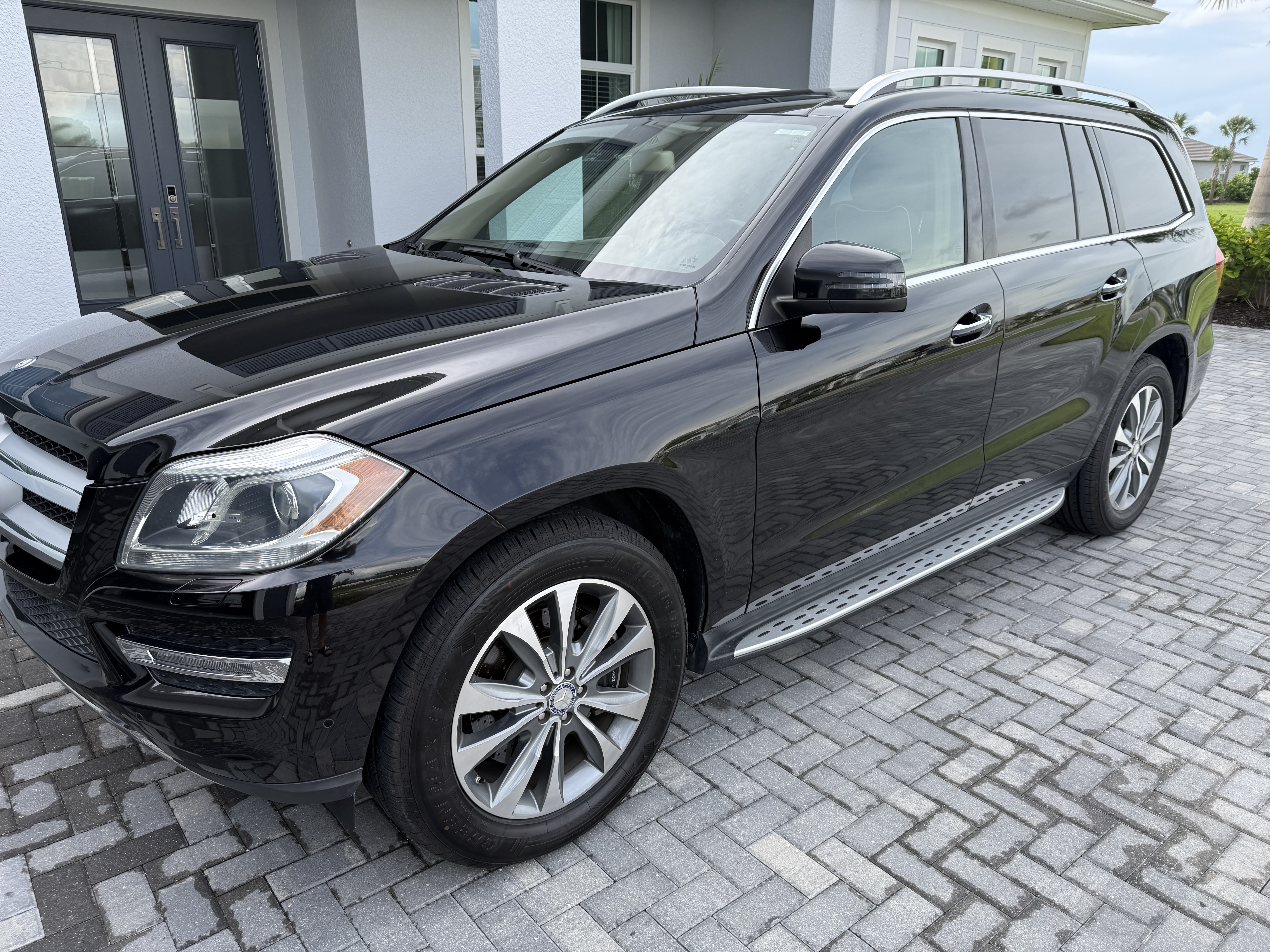 Used 2013 Mercedes-Benz GL 450 4MATIC image 16