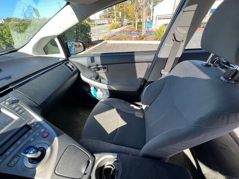 Used 2012 Toyota Prius Three image 12