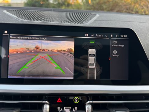 Used 2022 BMW 330i Sedan w/ M Sport Package image 25