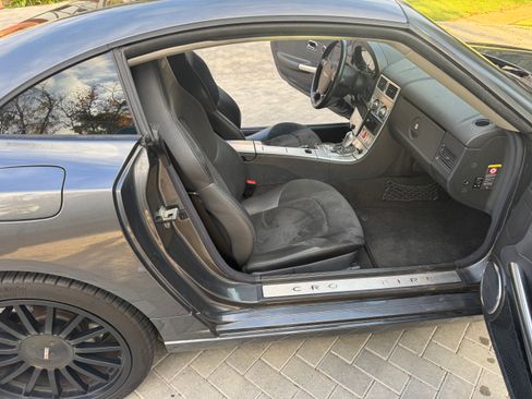 Used 2005 Chrysler Crossfire SRT-6 RWD image 4