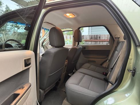 Used 2009 Ford Escape 2WD Hybrid image 19