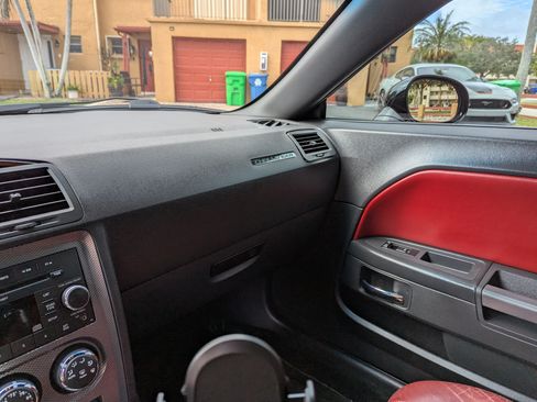 Used 2014 Dodge Challenger R/T Plus image 5