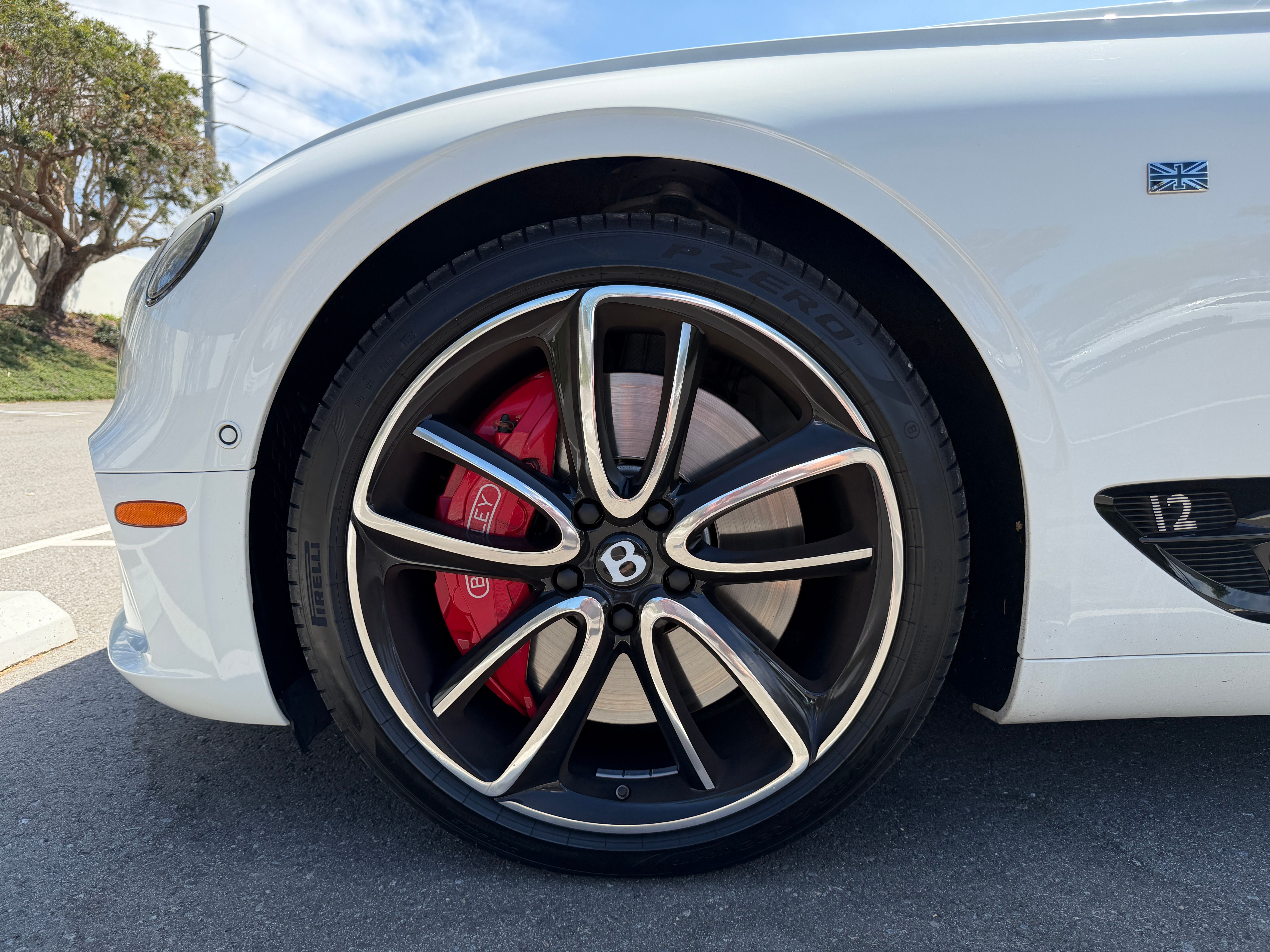 Used 2020 Bentley Continental GT AWD/4WD image 26