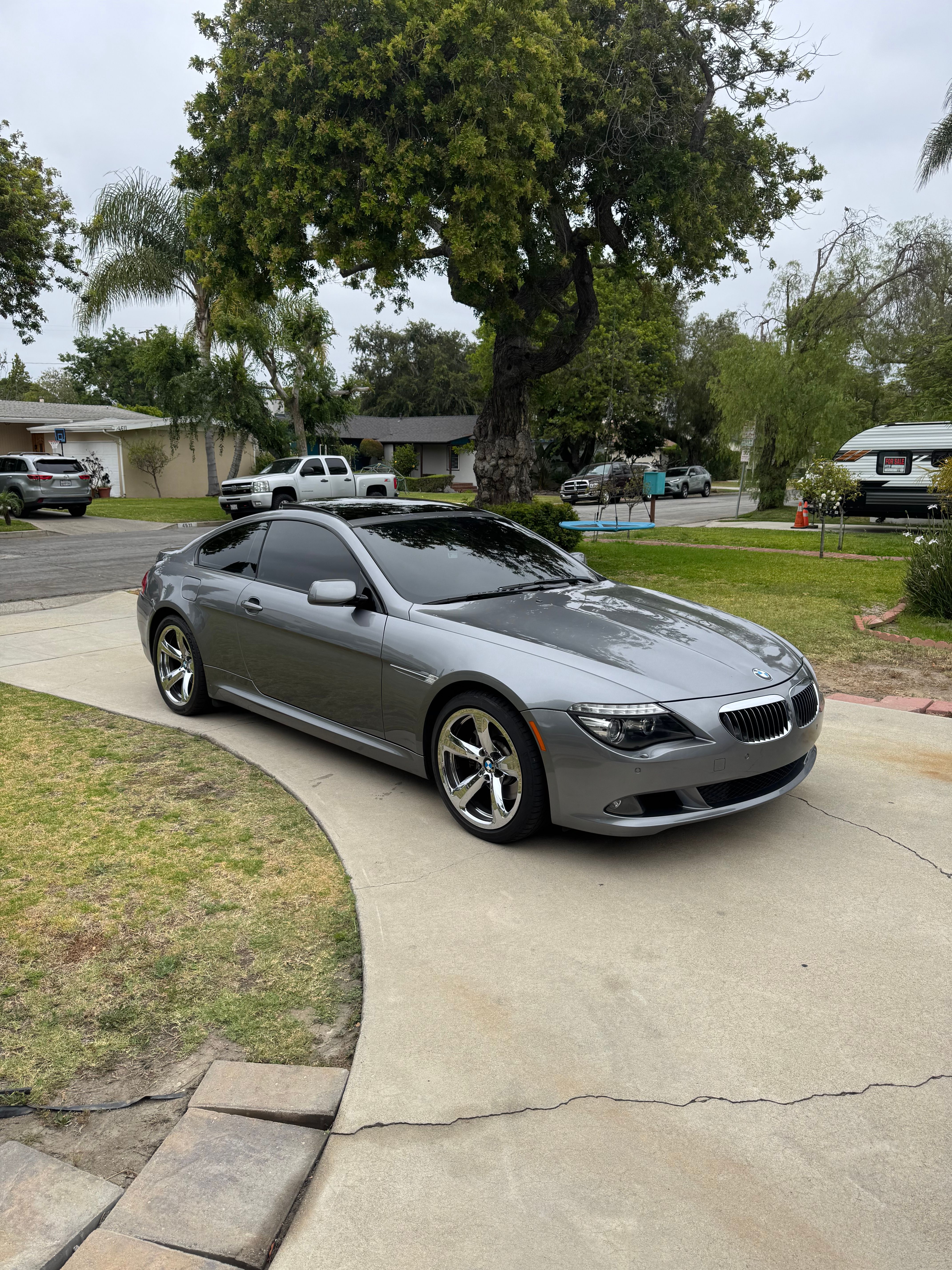Used 2010 BMW 650i Coupe RWD image 1