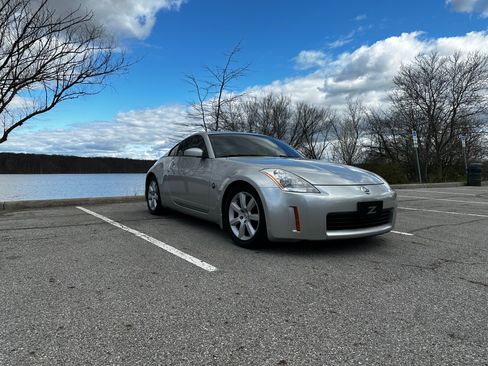 Used 2003 Nissan 350Z Touring image 8