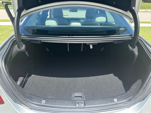Used 2017 Mercedes-Benz E 300 image 9