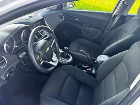 Used 2012 Chevrolet Cruze Eco image 11