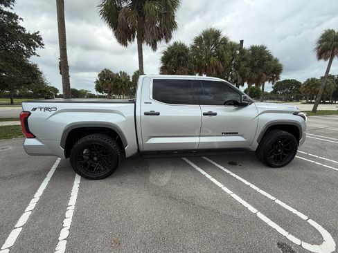 Used 2022 Toyota Tundra Limited RWD image 16