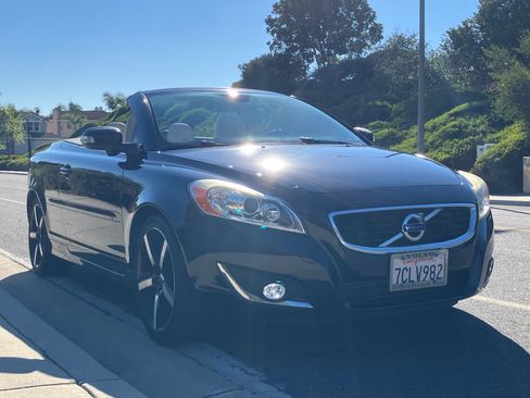 Used 2013 Volvo C70 T5 image 10