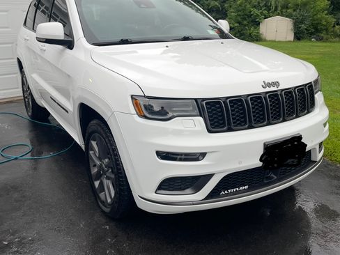 Used 2019 Jeep Grand Cherokee High Altitude AWD/4WD image 1