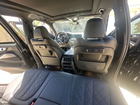 Used 2023 BMW X5 xDrive40i w/ Premium Package AWD/4WD image 15