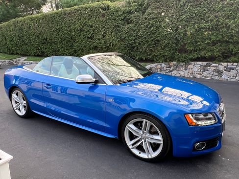 Used 2010 Audi S5 Premium Plus image 1