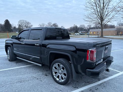Used 2018 GMC Sierra 1500 Denali image 9