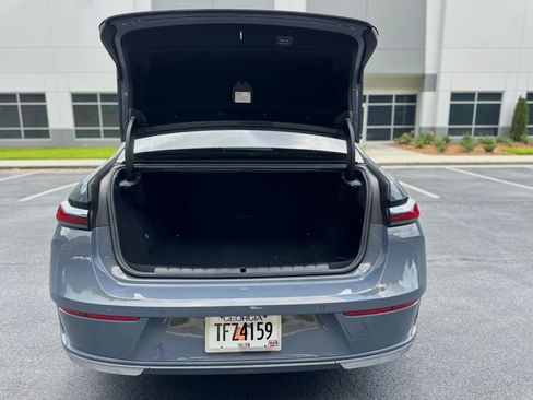 Used 2024 BMW i7 eDrive50 w/ M Sport Package RWD image 28