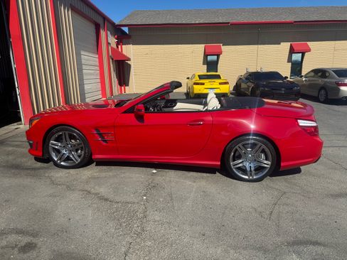 Used 2013 Mercedes-Benz SL 63 AMG image 19