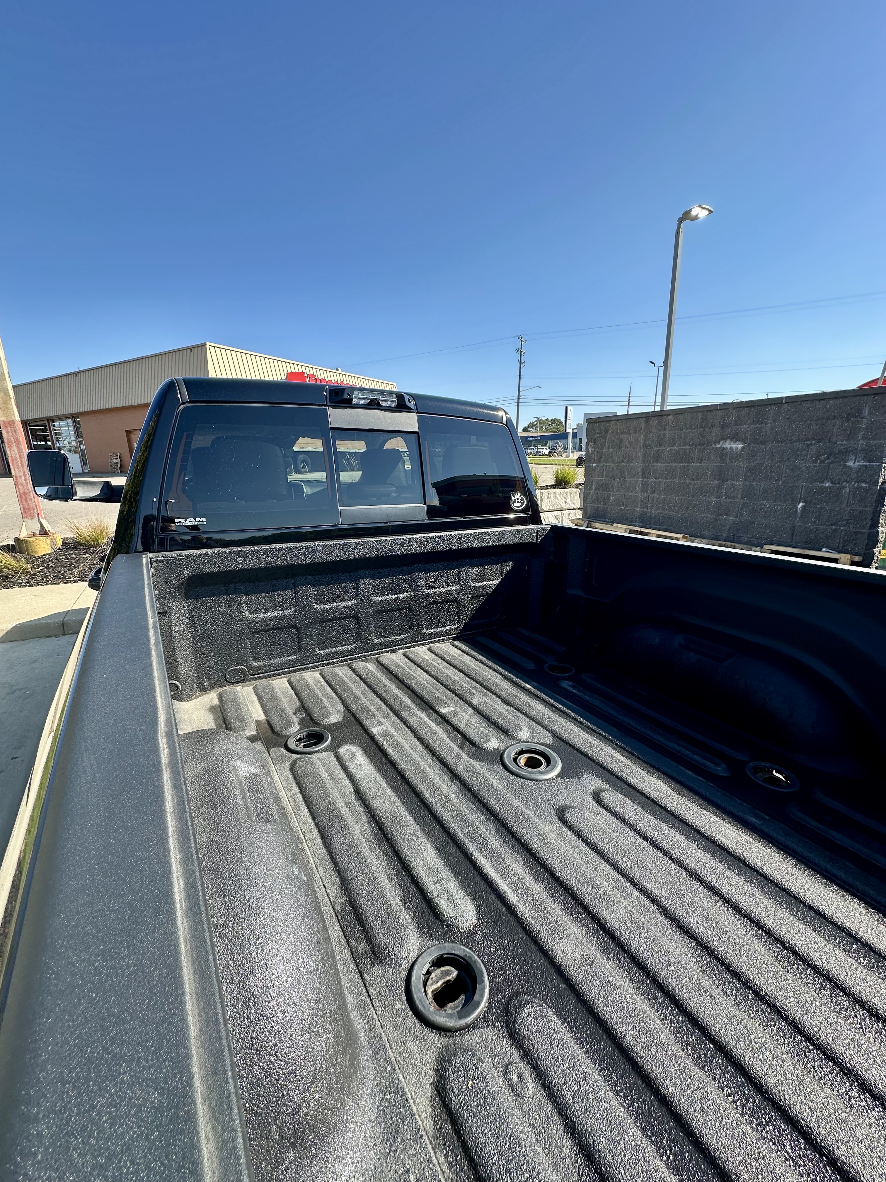 Used 2021 RAM 3500 Laramie w/ Safety Group B AWD/4WD image 22