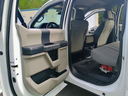 Used 2017 Ford F250 XL w/ Power Equipment Group image 17