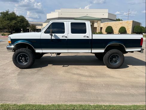 Used 1997 Ford F250 4x4 Crew Cab Heavy Duty image 6