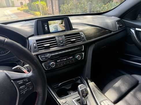 Used 2018 BMW 330i Sedan w/ Convenience Package RWD image 13