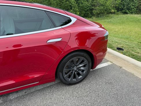 Used 2019 Tesla Model S Long Range image 20