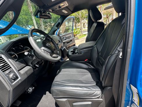 Used 2021 RAM 1500 Classic Warlock w/ Electronics Group image 10