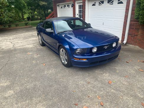 Used 2007 Ford Mustang GT Premium image 14
