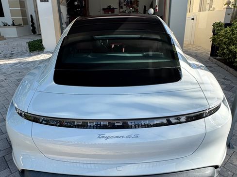 Used 2021 Porsche Taycan 4S AWD/4WD image 5