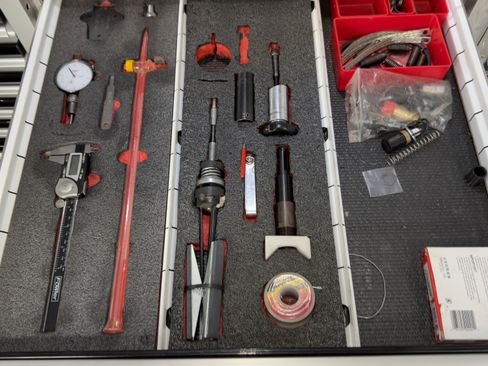 Used 2014 Mercedes-Benz Sprinter 2500 image 24