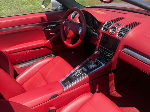 Used 2013 Porsche Boxster RWD image 15