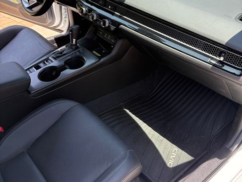 Used 2024 Honda Civic Sport Touring image 16