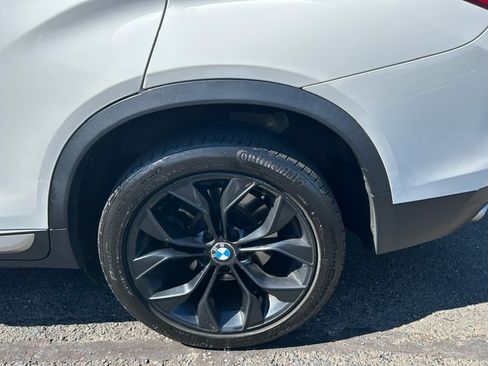 Used 2018 BMW X4 xDrive28i AWD/4WD image 9
