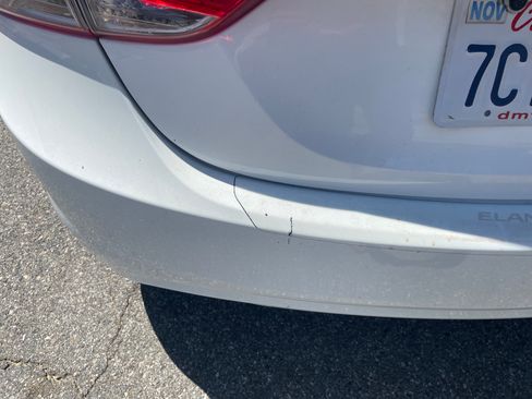Used 2013 Hyundai Elantra Limited w/ Technology Pkg FWD image 9