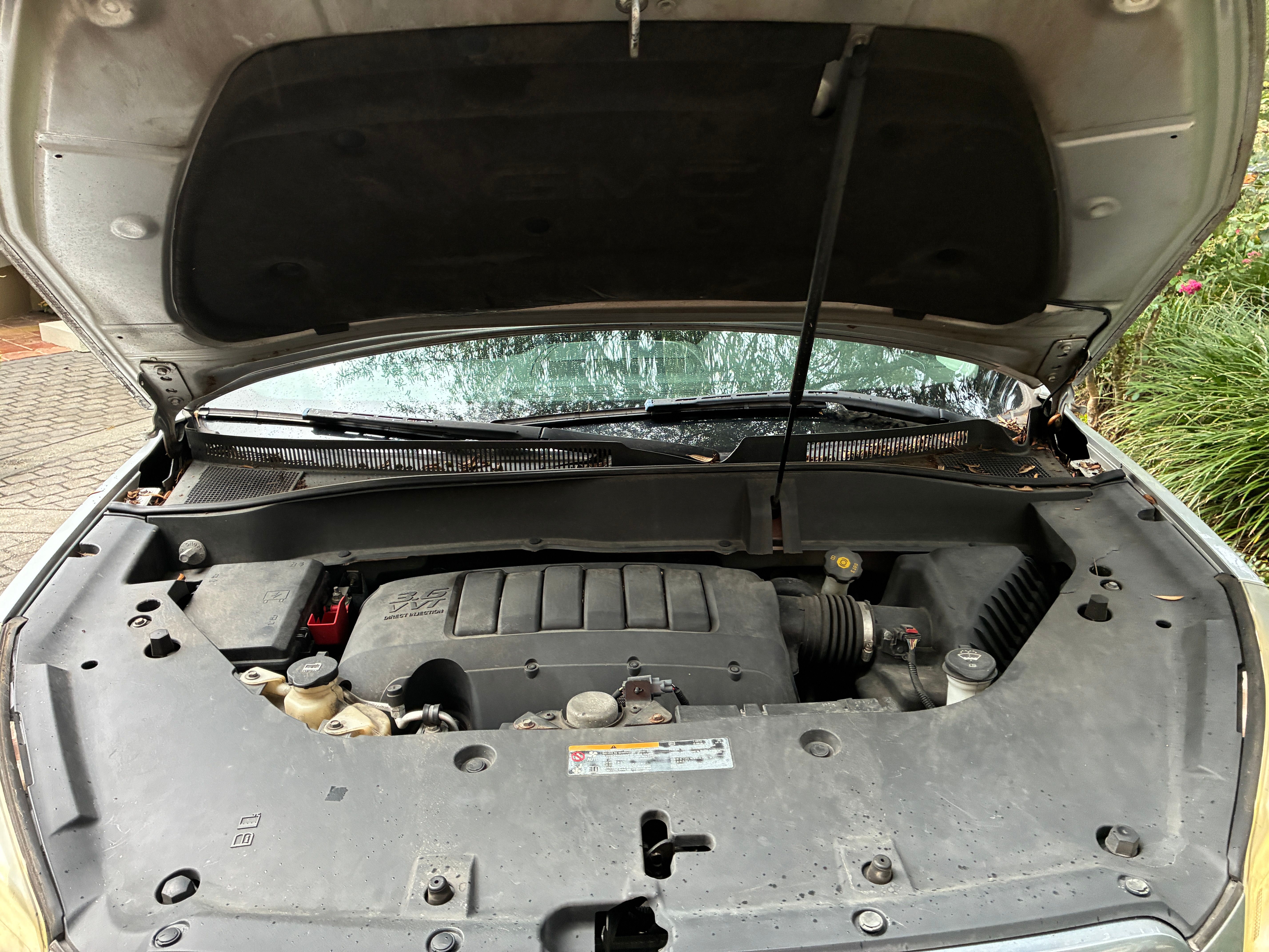 Used 2014 GMC Acadia SLT FWD image 12