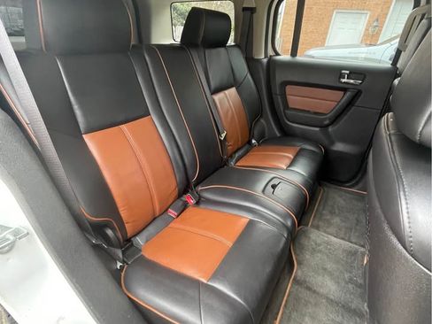 Used 2006 HUMMER H3 image 11