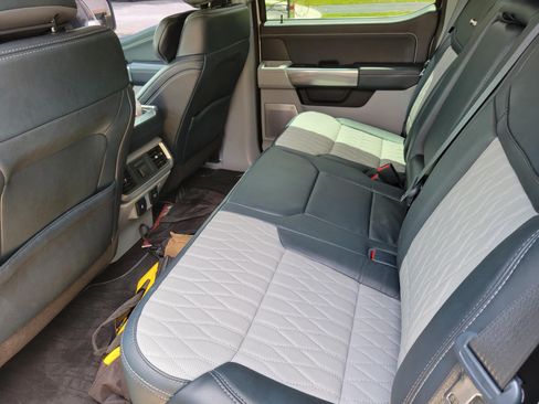 Used 2021 Ford F150 Limited image 10