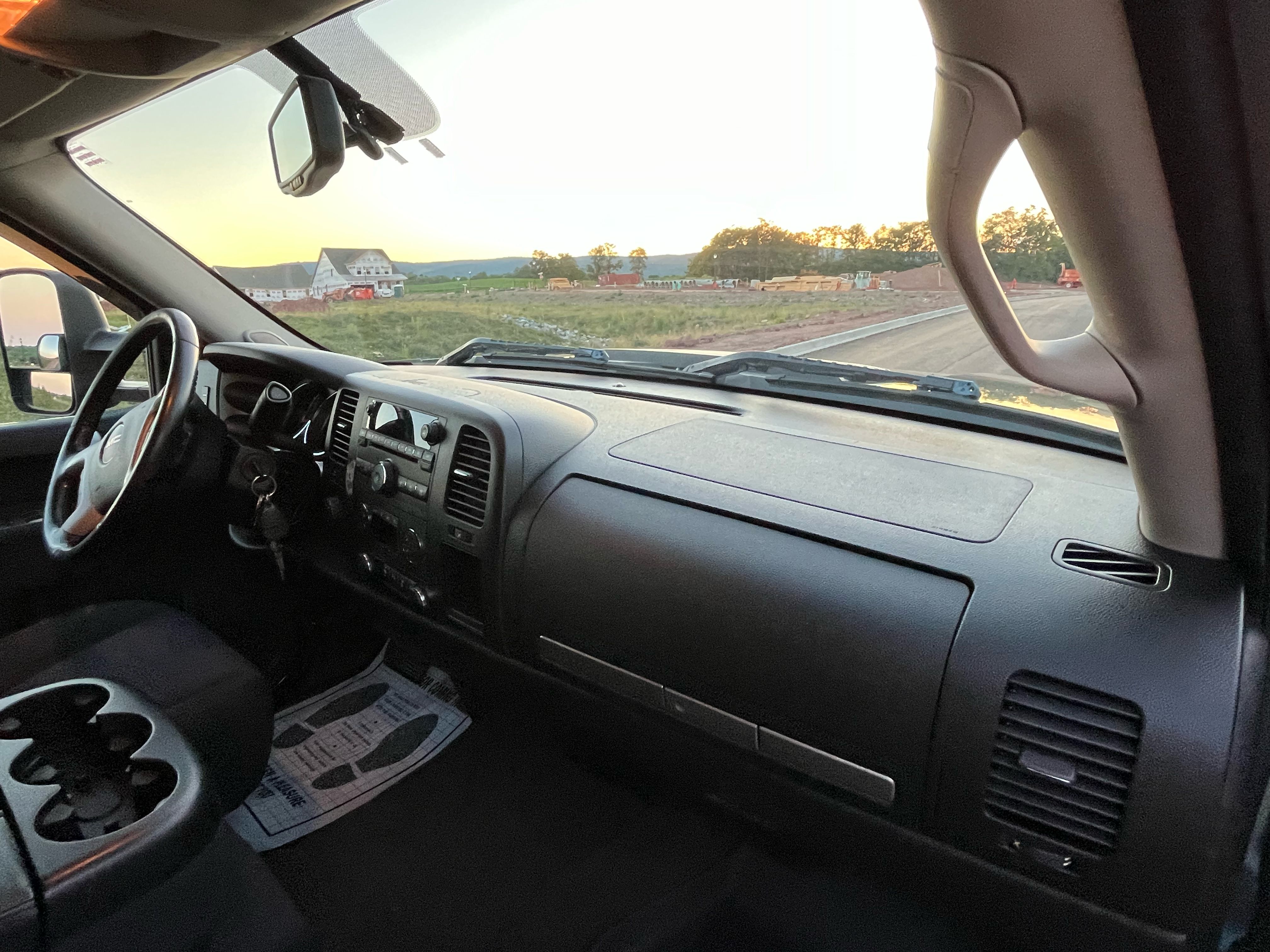 Used 2012 GMC Sierra 3500 SLE w/ SLE Preferred Package AWD/4WD image 11