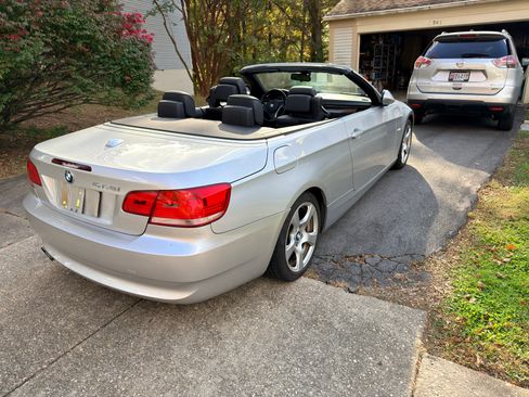 Used 2009 BMW 328i 328i Convertible 2D image 2