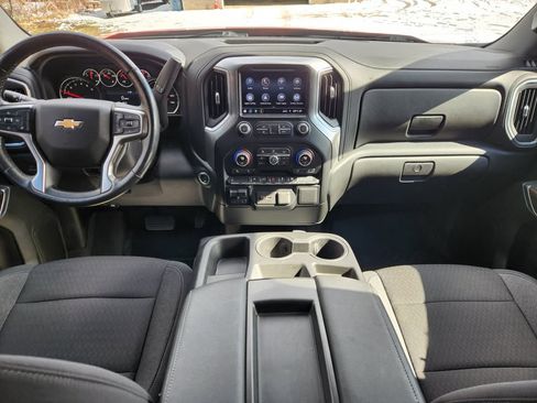 Used 2021 Chevrolet Silverado 1500 LT w/ Bed Protection Package image 11